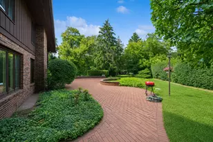 201 Aspen Ln, Highland Park, IL 60035 - Photo 27