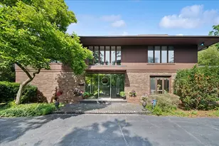 201 Aspen Ln, Highland Park, IL 60035 - Photo 1