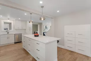 606 S York St, Elmhurst, IL 60126 - Photo 23
