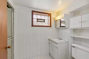 2115 N Mobile Ave, Chicago, IL 60639 - Photo 25