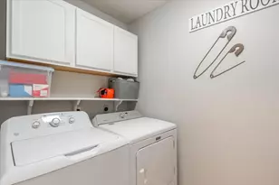 412 Sunset Dr, Colfax, IL 61728 - Photo 23