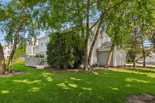 343 Cane Garden Cir, Aurora, IL 60504 - Photo 23