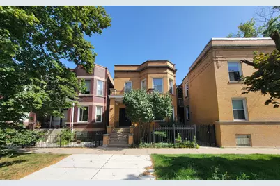 2302 W Addison Street, Chicago, IL 60618 - Photo 31