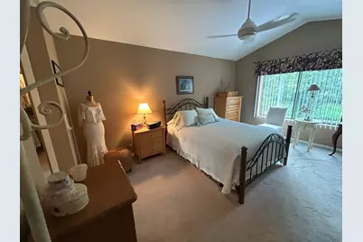398 White Oak Lane, Lake Barrington, IL 60010 - Photo 15