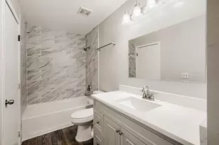 3729 Dory Cir E, Hanover Park, IL 60133 - Photo 9