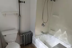 2130 N Hoyne Ave, Chicago, IL 60647 - Photo 9