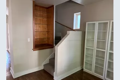 2130 N Hoyne Avenue, Chicago, IL 60647 - Photo 3