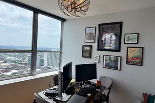 655 W Irving Park Rd, Chicago, IL 60613 - Photo 9