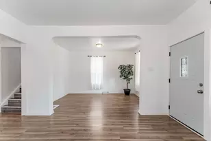 8836 S Carpenter St, Chicago, IL 60620 - Photo 5