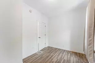 8836 S Carpenter St, Chicago, IL 60620 - Photo 13