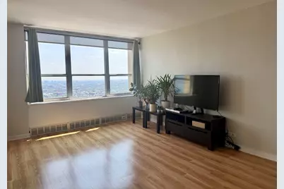 655 W Irving Park Road #4907, Chicago, IL 60613 - Photo 7