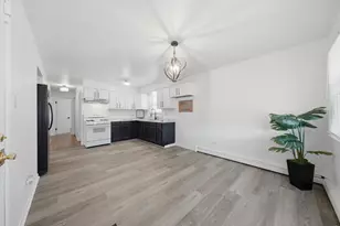 355 Luella Ave, Calumet City, IL 60409 - Photo 9