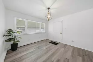 355 Luella Ave, Calumet City, IL 60409 - Photo 7