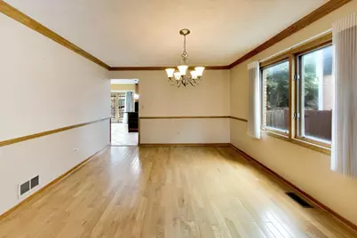 443 N Tara Lane, Addison, IL 60101 - Photo 5