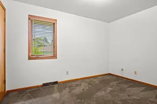 117 Pembroke Rd SW, Poplar Grove, IL 61065 - Photo 19