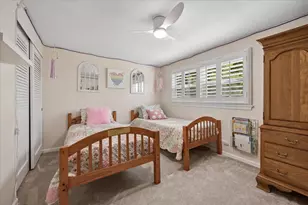 4017 Carousel Dr, Northbrook, IL 60062 - Photo 15