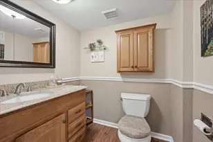 4017 Carousel Dr, Northbrook, IL 60062 - Photo 21