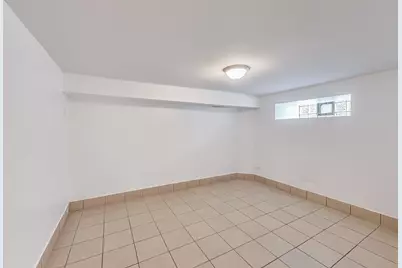 1138 W Addison Street #1, Chicago, IL 60613 - Photo 17