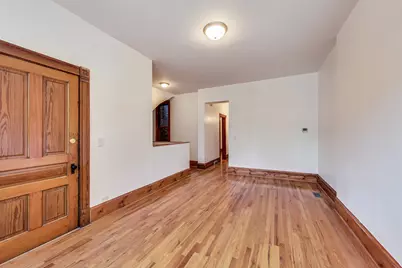 1138 W Addison Street #1, Chicago, IL 60613 - Photo 3