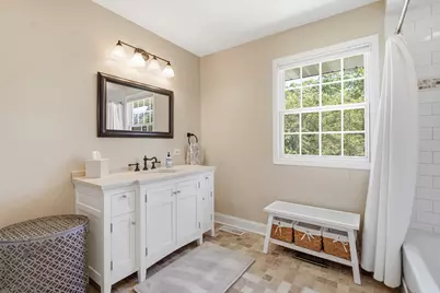1360 Kenilwood Lane, Riverwoods, IL 60015 - Photo 27