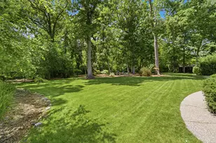 1360 Kenilwood Ln, Riverwoods, IL 60015 - Photo 37