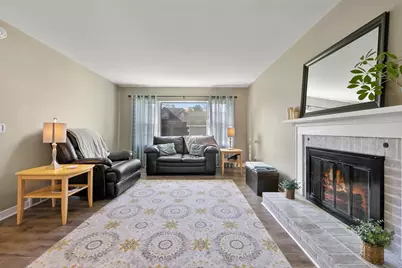 223 S West Street, Naperville, IL 60540 - Photo 3