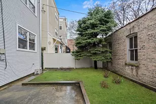 1336 W Cornelia Ave, Chicago, IL 60657 - Photo 13