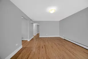 2620 W Foster Ave, Chicago, IL 60625 - Photo 7