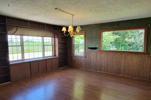 10124 US Rt 20, Garden Prairie, IL 61038 - Photo 9