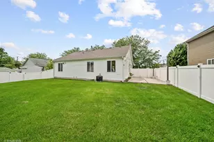 5517 Steamboat Cir, Plainfield, IL 60586 - Photo 15