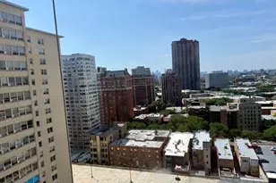 655 W Irving Park Rd, Chicago, IL 60613 - Photo 11