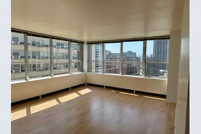 655 W Irving Park Road #1801, Chicago, IL 60613 - Photo 7