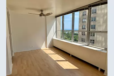 655 W Irving Park Road #1801, Chicago, IL 60613 - Photo 5