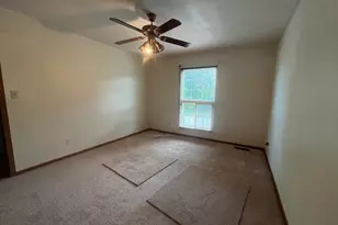 965 Amberwood Pl, McHenry, IL 60050 - Photo 17