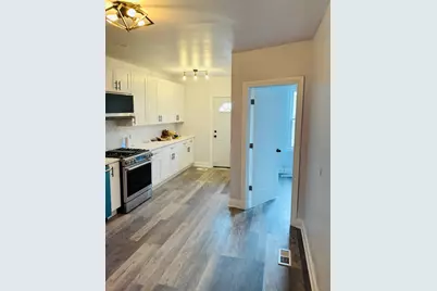 8640 S Blackstone Avenue, Chicago, IL 60619 - Photo 15