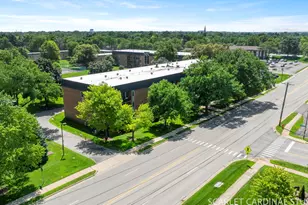 1060 N Mill St, Naperville, IL 60563 - Photo 13