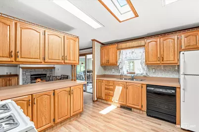 116 Cardinal Lane, Sandwich, IL 60548 - Photo 5