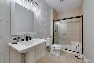 729 N 7th Ave, Addison, IL 60101 - Photo 5