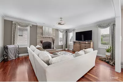 729 N 7th Avenue, Addison, IL 60101 - Photo 23