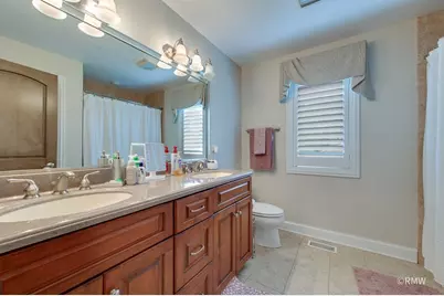 729 N 7th Avenue, Addison, IL 60101 - Photo 43