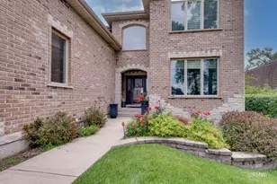 729 N 7th Ave, Addison, IL 60101 - Photo 3