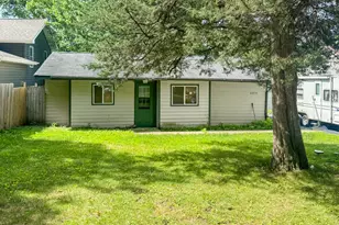 22235 W Greene Ln, Antioch, IL 60002 - Photo 1