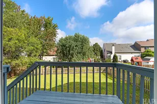 62 E Rustic Ln, Round Lake Beach, IL 60073 - Photo 21