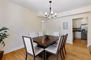 1226 Elmwood Ave, Evanston, IL 60202 - Photo 9