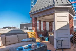 1830 S Calumet Ave, Chicago, IL 60616 - Photo 17