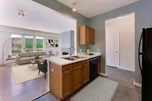 2951 Central St, Evanston, IL 60201 - Photo 5