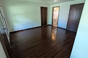 726 S Jefferson St, Woodstock, IL 60098 - Photo 5