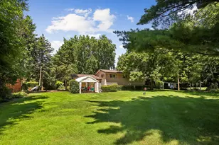 20W135 98th St, Lemont, IL 60439 - Photo 3
