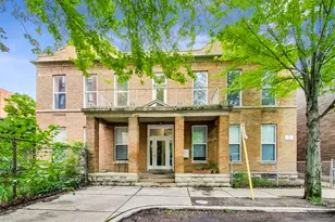 2323 N Cambridge Ave, Chicago, IL 60614 - Photo 1
