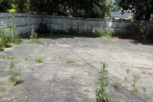 430 W Virginia St, Crystal Lake, IL 60014 - Photo 7